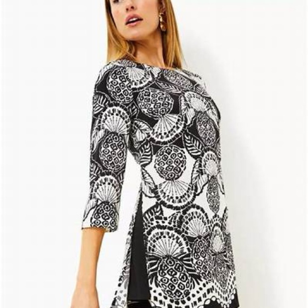 Lilly Pulitzer®
Women's Annwyn Skirted Romper